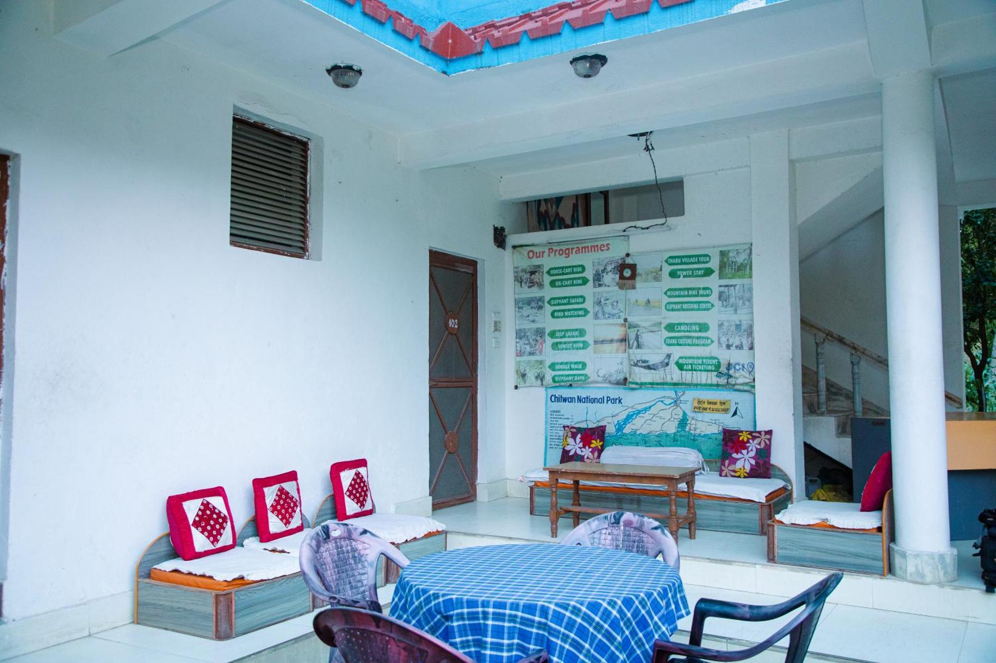 Hotel Shiva'S Dream Sauraha Dış mekan fotoğraf