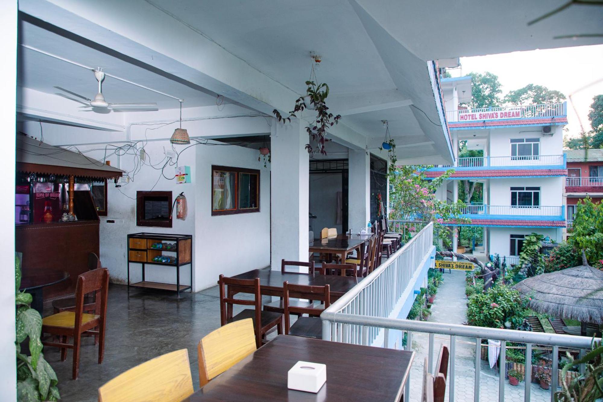 Hotel Shiva'S Dream Sauraha Dış mekan fotoğraf