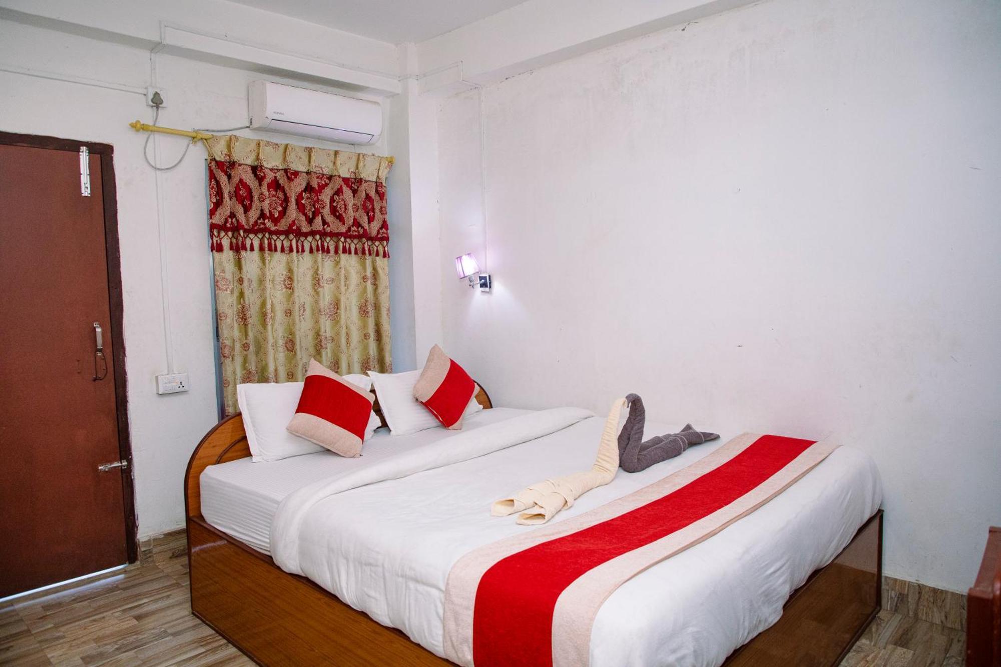 Hotel Shiva'S Dream Sauraha Dış mekan fotoğraf