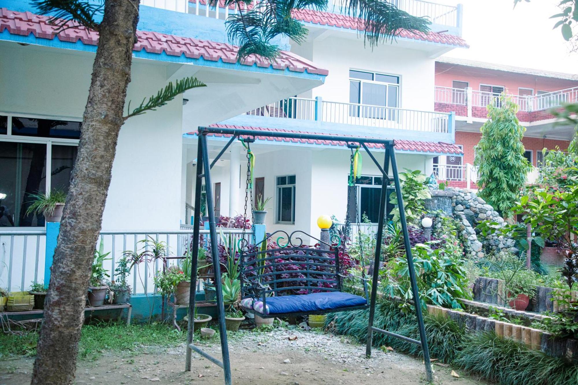 Hotel Shiva'S Dream Sauraha Dış mekan fotoğraf