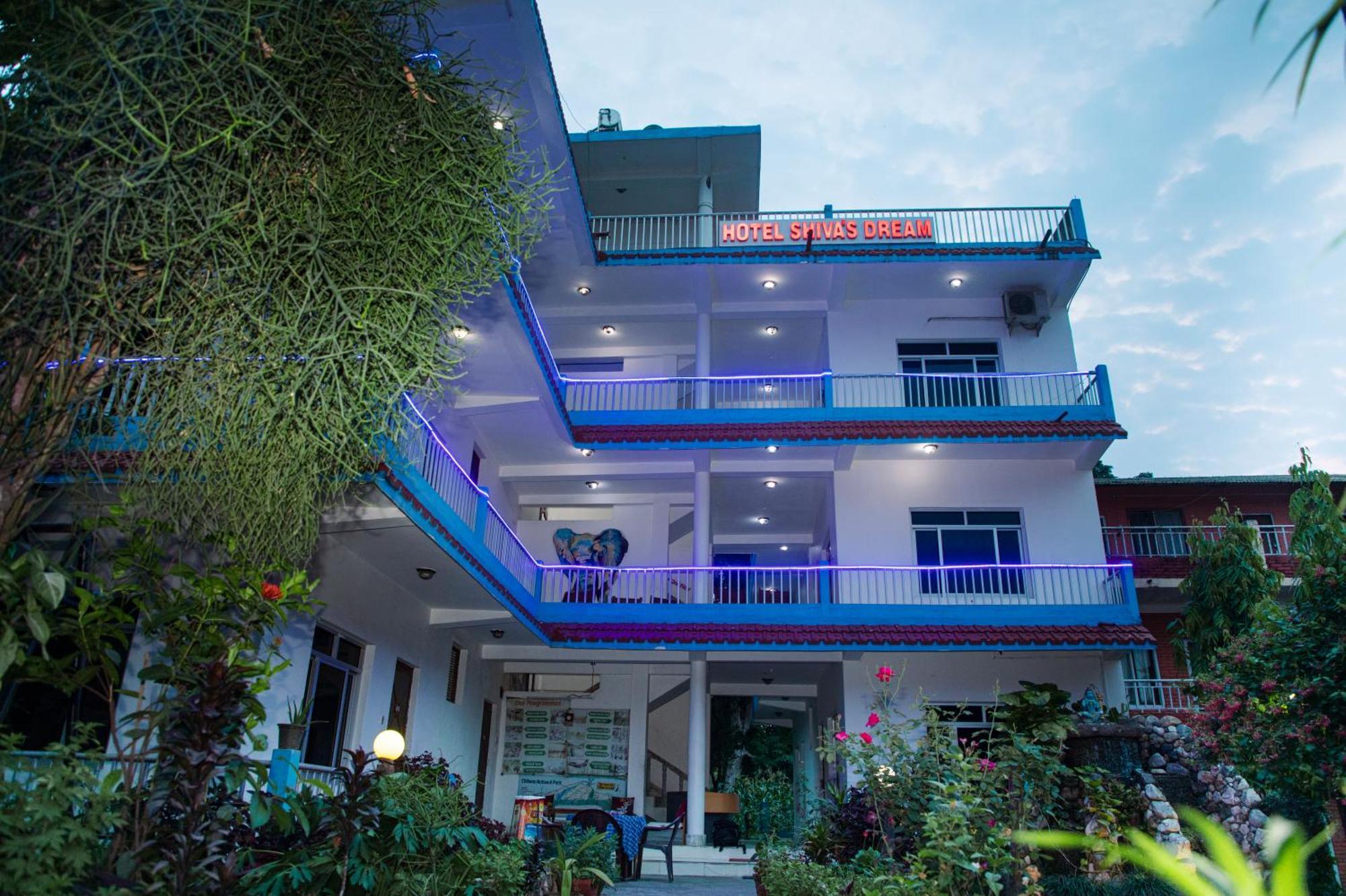 Hotel Shiva'S Dream Sauraha Dış mekan fotoğraf